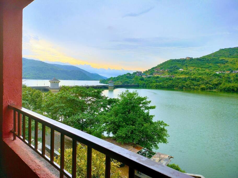 Ferienwohnung Portofino Lavasa Exterior foto